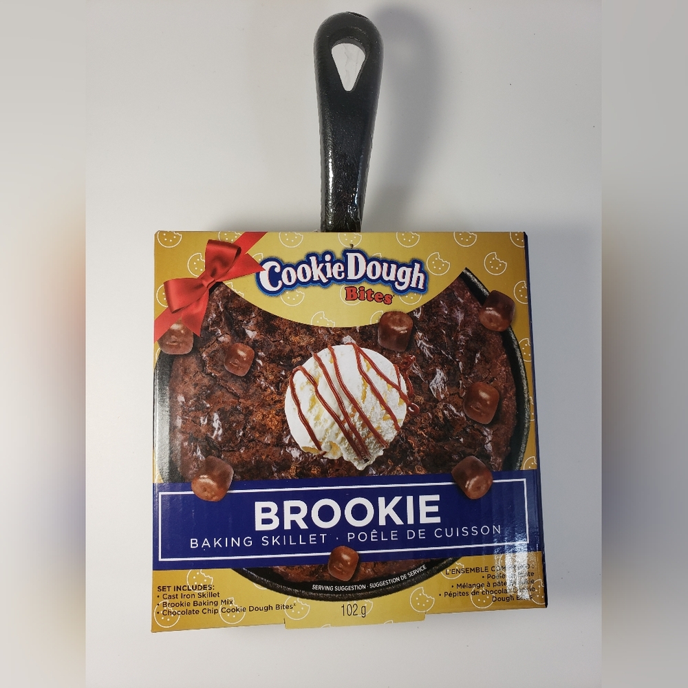 Brookie Baking Skillet - Black Handle Skillet